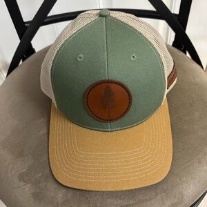 OS Outdoor Caps Alabama Pine Khaki/Green/Cream Leather Patch Cap.  In EUC!